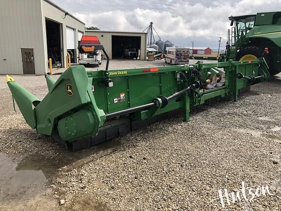 Image of John Deere C12R equipment image 3