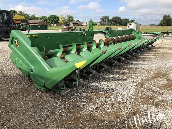 Image of John Deere C12R Primary image
