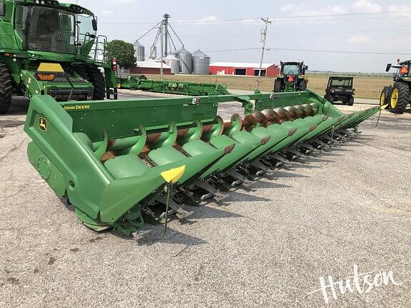Image of John Deere C12R Primary image