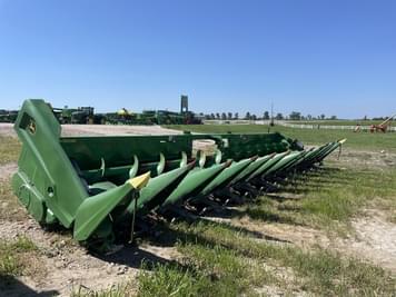 Main image John Deere C12R