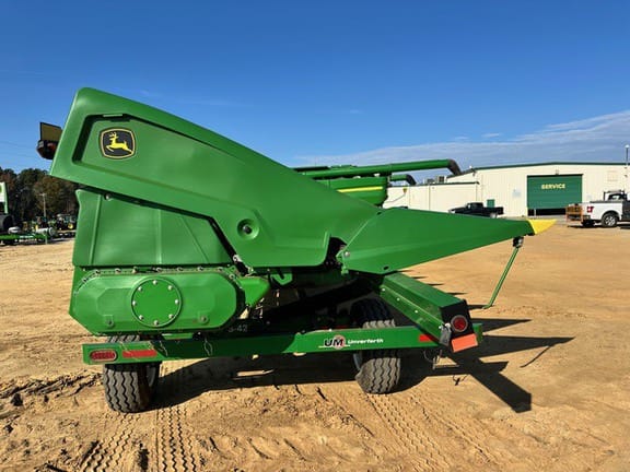 2022 John Deere C12R Equipment Image0