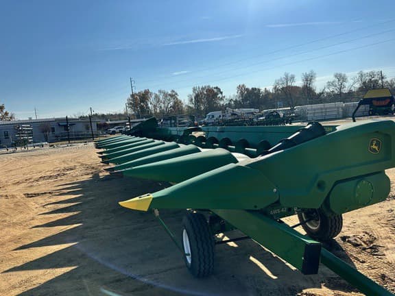 Image of John Deere C12R equipment image 1