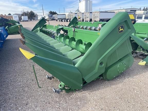 Image of John Deere C12R Primary image