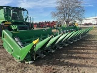 Main image John Deere C12R