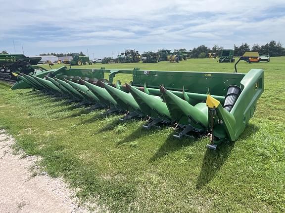 Image of John Deere C12R equipment image 1