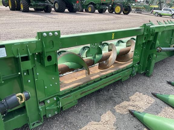 Image of John Deere C12R equipment image 4