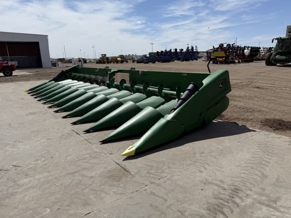 Image of John Deere C12R equipment image 4