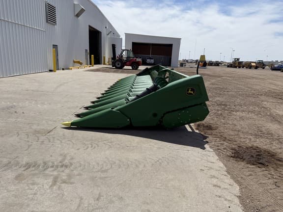 Image of John Deere C12R equipment image 3