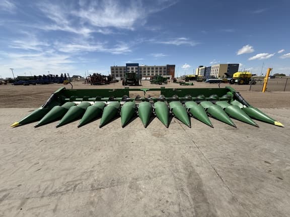 Image of John Deere C12R equipment image 2