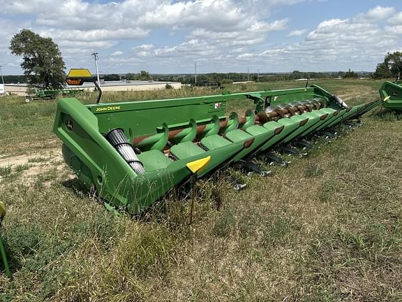 Image of John Deere C12R equipment image 2