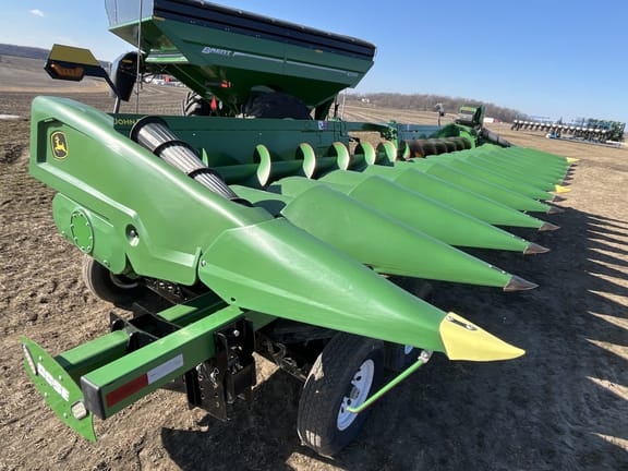 2022 John Deere C12R Equipment Image0