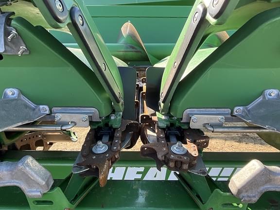 Image of John Deere C12R equipment image 4