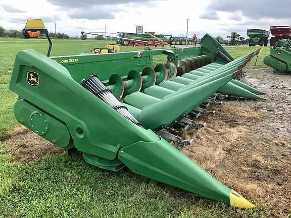 Image of John Deere C12R equipment image 1