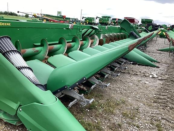 Image of John Deere C12R equipment image 1