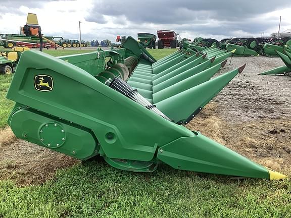 Image of John Deere C12R equipment image 2