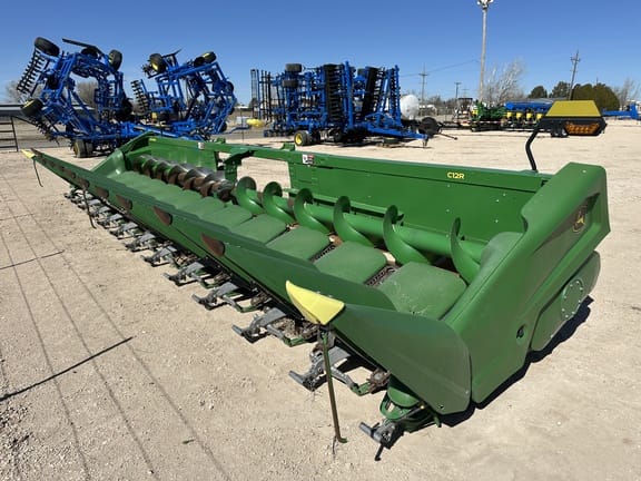 Main image John Deere C12R