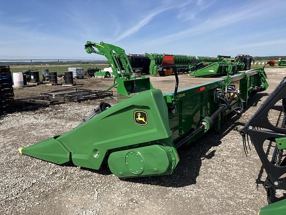 Image of John Deere C12R equipment image 3