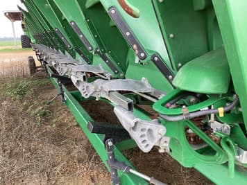 Main image John Deere C12R