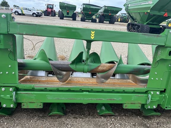 Image of John Deere C12R equipment image 2