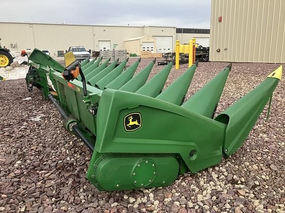 Image of John Deere C12R Primary image