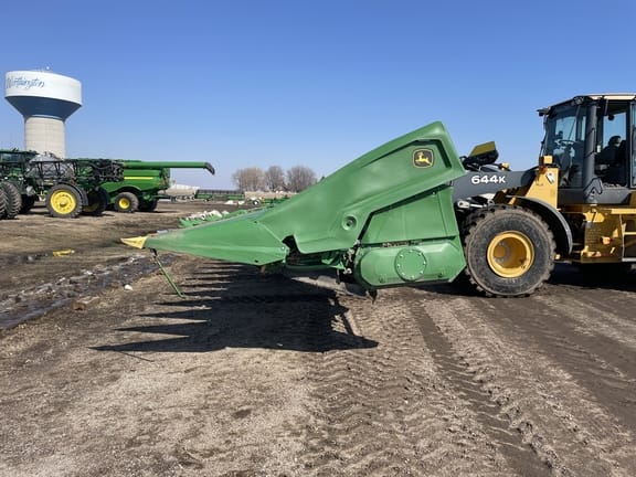 Main image John Deere C12R