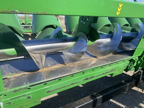 Image of John Deere C12R equipment image 2