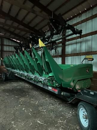 Image of John Deere C12R equipment image 2