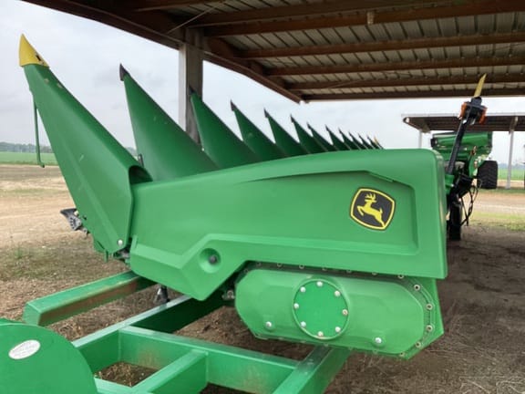 2022 John Deere C12R Equipment Image0
