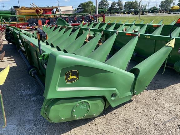 Image of John Deere C12R equipment image 3