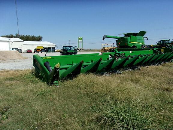 Image of John Deere C12R Image 0