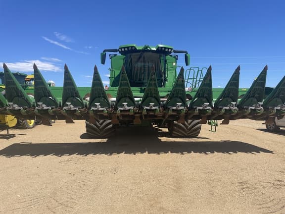 Image of John Deere C12R equipment image 1