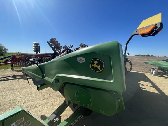 2022 John Deere C12R Equipment Image0