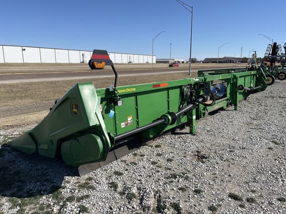 Image of John Deere C12R equipment image 2