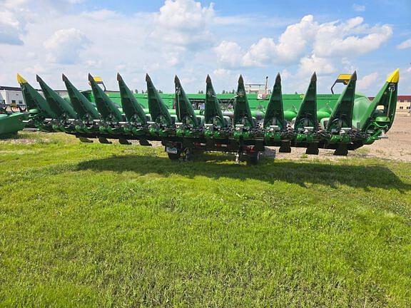 Image of John Deere C12R Primary image