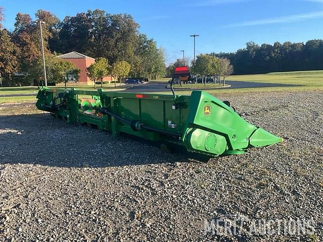 Image of John Deere C12R equipment image 2