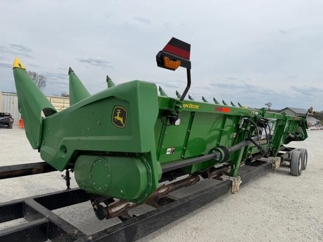 Image of John Deere C12R equipment image 3