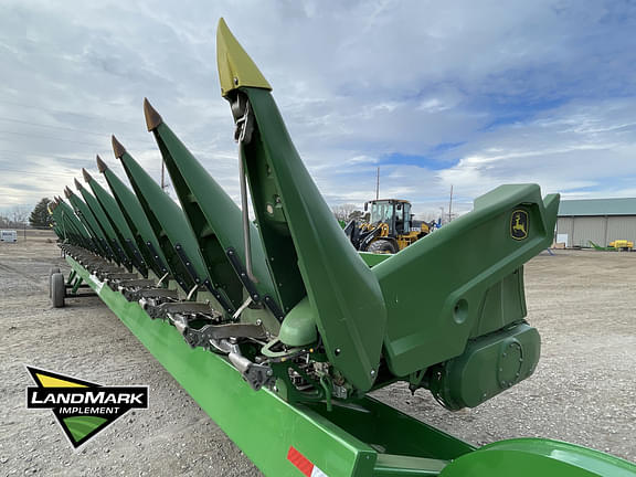 Image of John Deere C16F equipment image 2