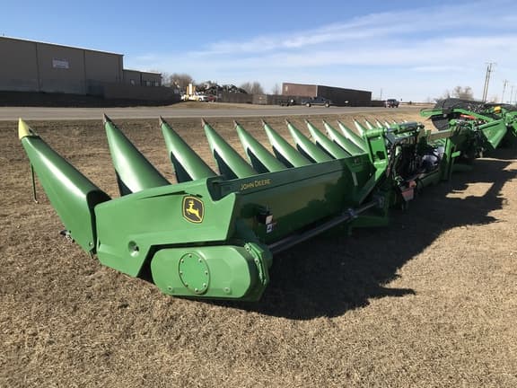 Image of John Deere C16F equipment image 2