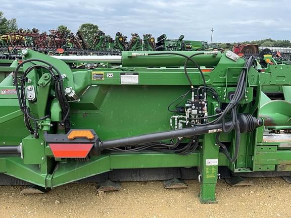 Image of John Deere C16F equipment image 2