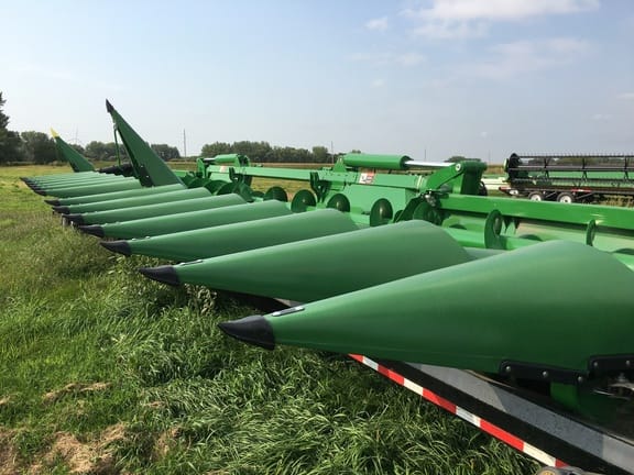 Main image John Deere C16F