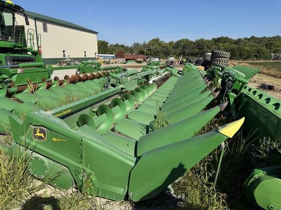 Image of John Deere C16F equipment image 1