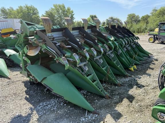 Image of John Deere C16F equipment image 1