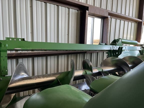 Image of John Deere C16F equipment image 2