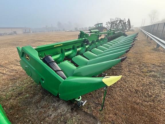 Image of John Deere C16F equipment image 1