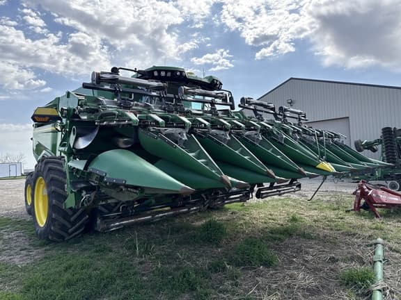 Image of John Deere C16F equipment image 1