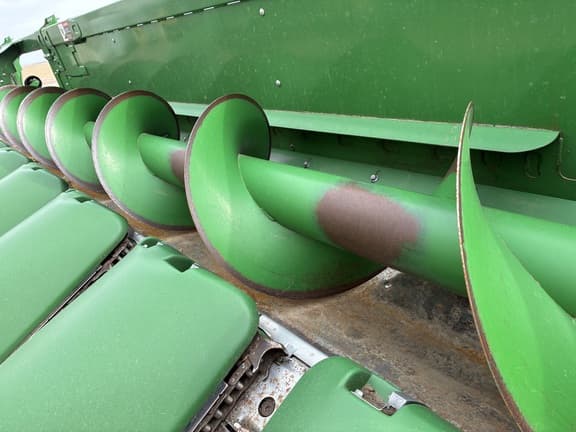 Image of John Deere C16R equipment image 3