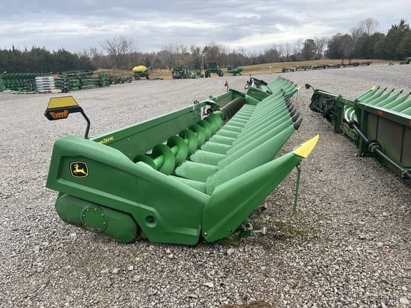 Main image John Deere C16R