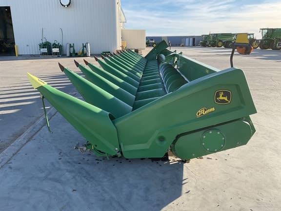 Image of John Deere C16R equipment image 1