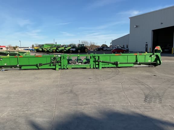 Image of John Deere C16R equipment image 3