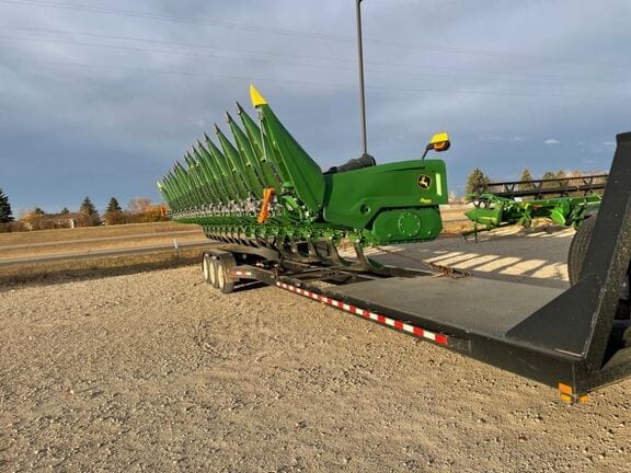 Main image John Deere C16R